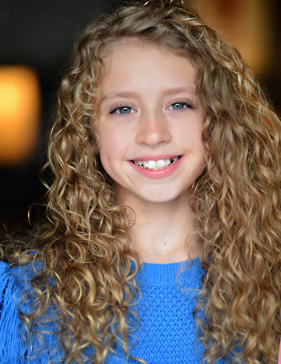 Actor and Model headshots and model composite card images (Zed Cards